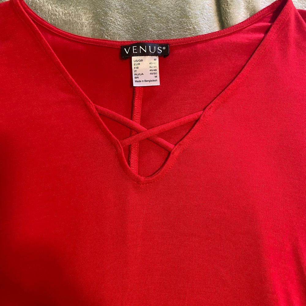 Elegant Red Maxi Dress - Picture 5 of 5